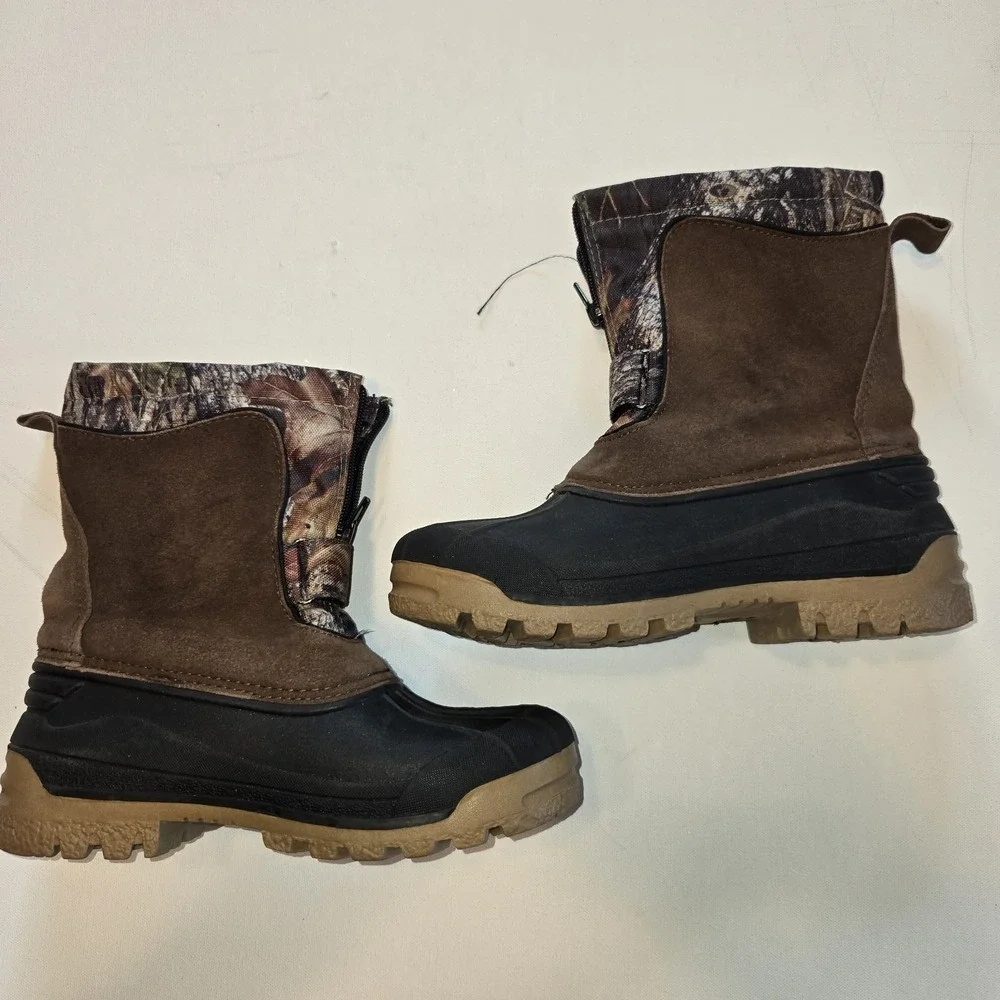 Ozark Trail Camo Zip Up Insulated‎ Rubber Boots Size 4